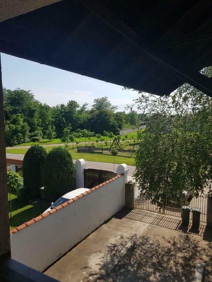 Apartmani Jela Sombor Extérieur photo